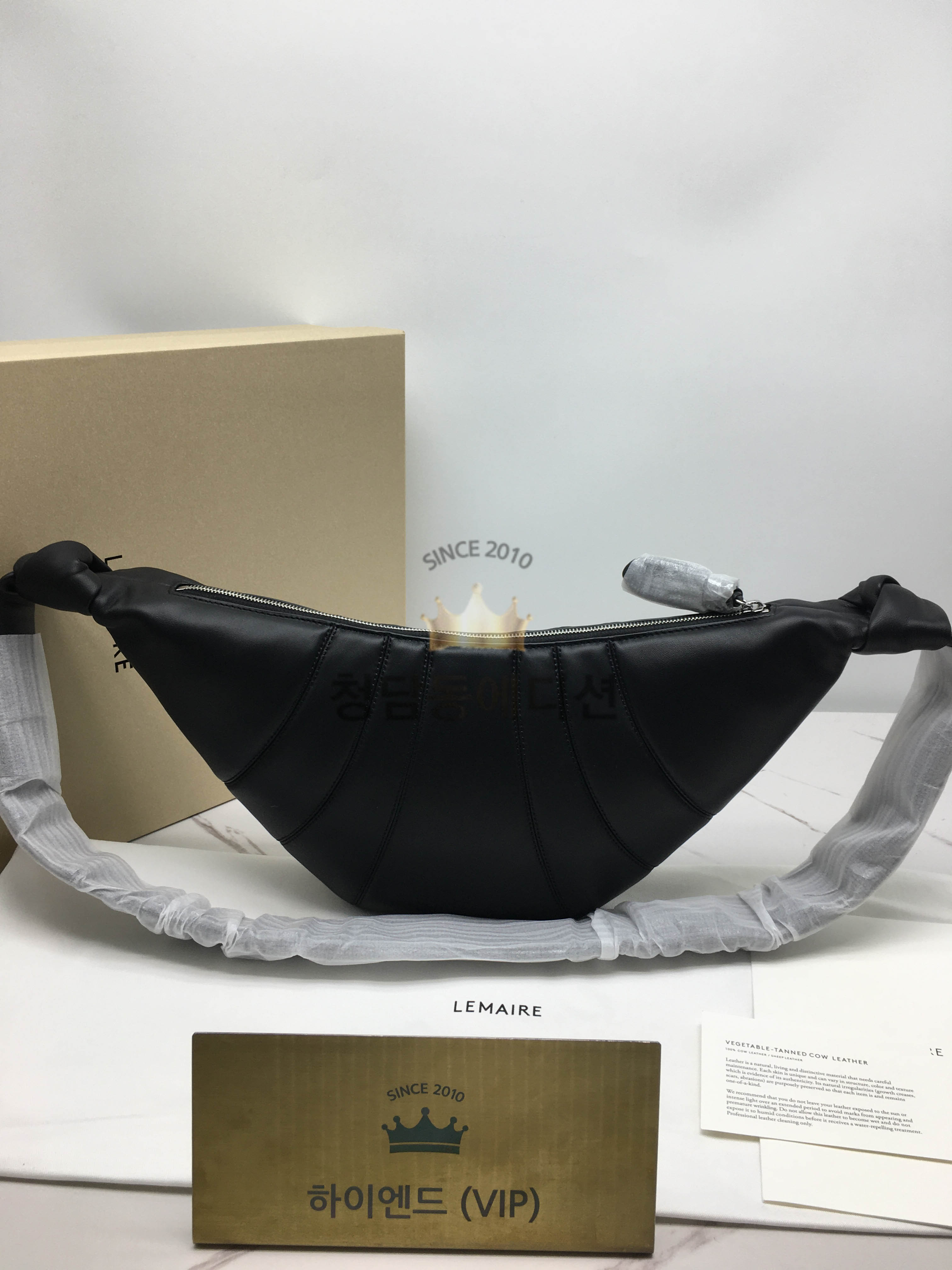 르메르 크로아상 범백 47cm (컬러 블랙)