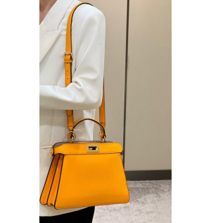 펜디 피카부 I SEE U 스몰