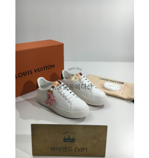 루이비통 lv 타임아웃 스니커즈