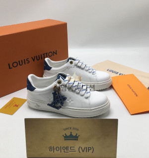 루이비통 lv 타임아웃 스니커즈