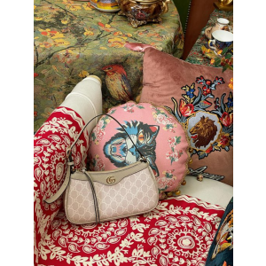 구찌 GG 오피디아 스몰 핸드백 735145