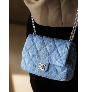 샤넬 23P 하트볼 체인 스몰 카멜리아 데님 플랩백