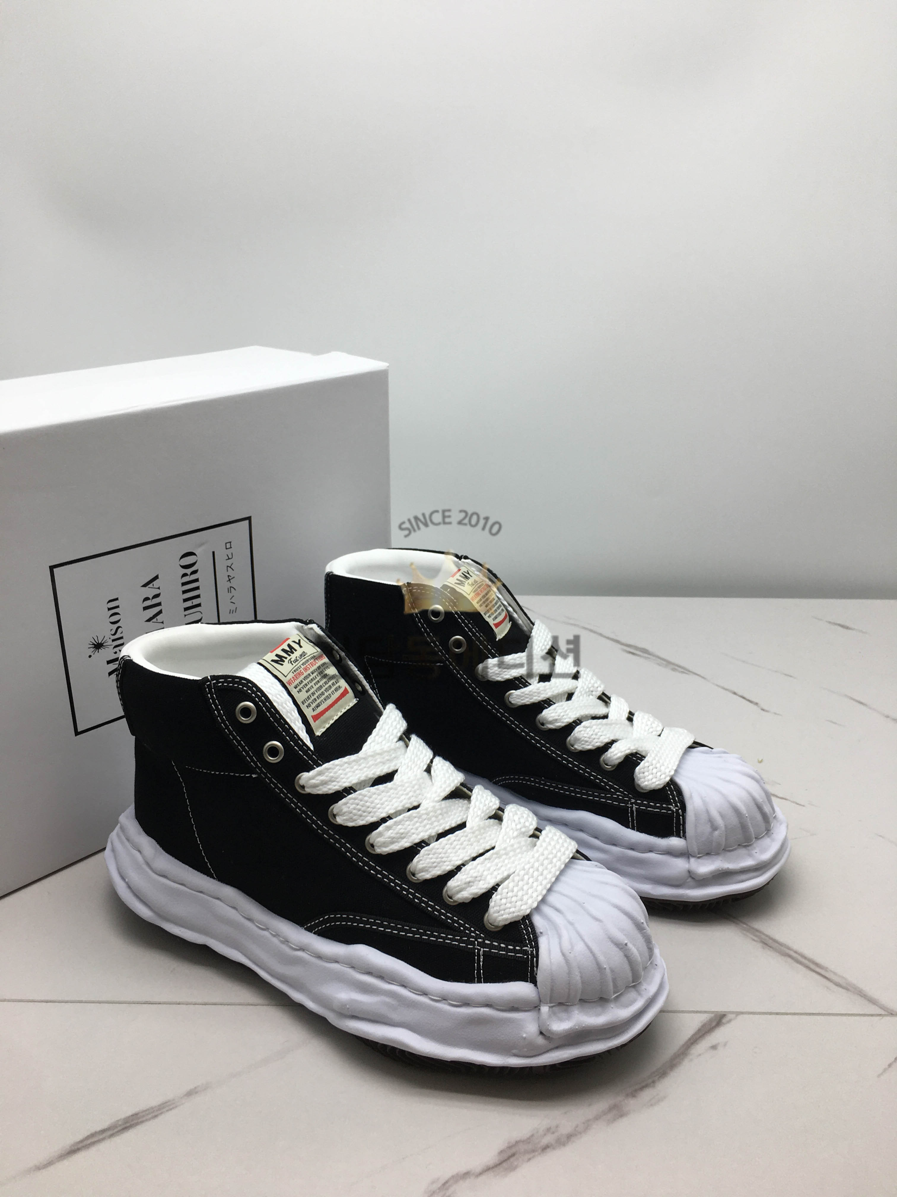 메종 미하라 야스히로 YH12202 (남녀공용)