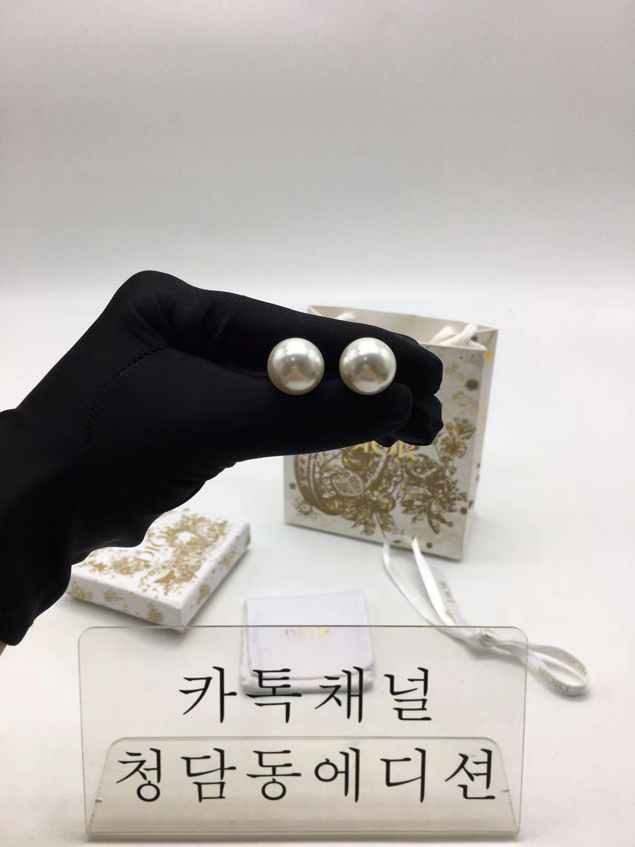 디올 TRIBALES 귀걸이 E0078MIDRS