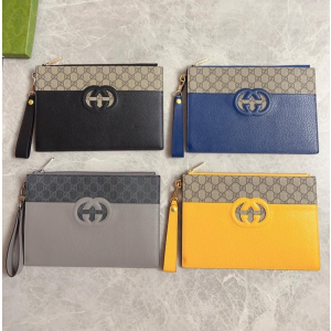 구찌 GG 컷아웃 인터로킹 G 클러치백 723320