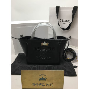 셀린느 트리오페 퀴르 드로스트링 토트백 22cm