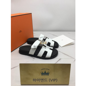 에르메스 시프레 샌들