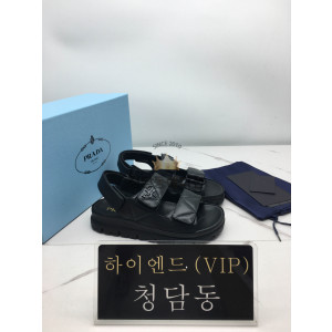 슈페이스 프라다 퀄팅 나파 벨크로 샌들 (컬러 블랙, 화이트)