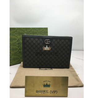 구찌 오피디아 클러치백
