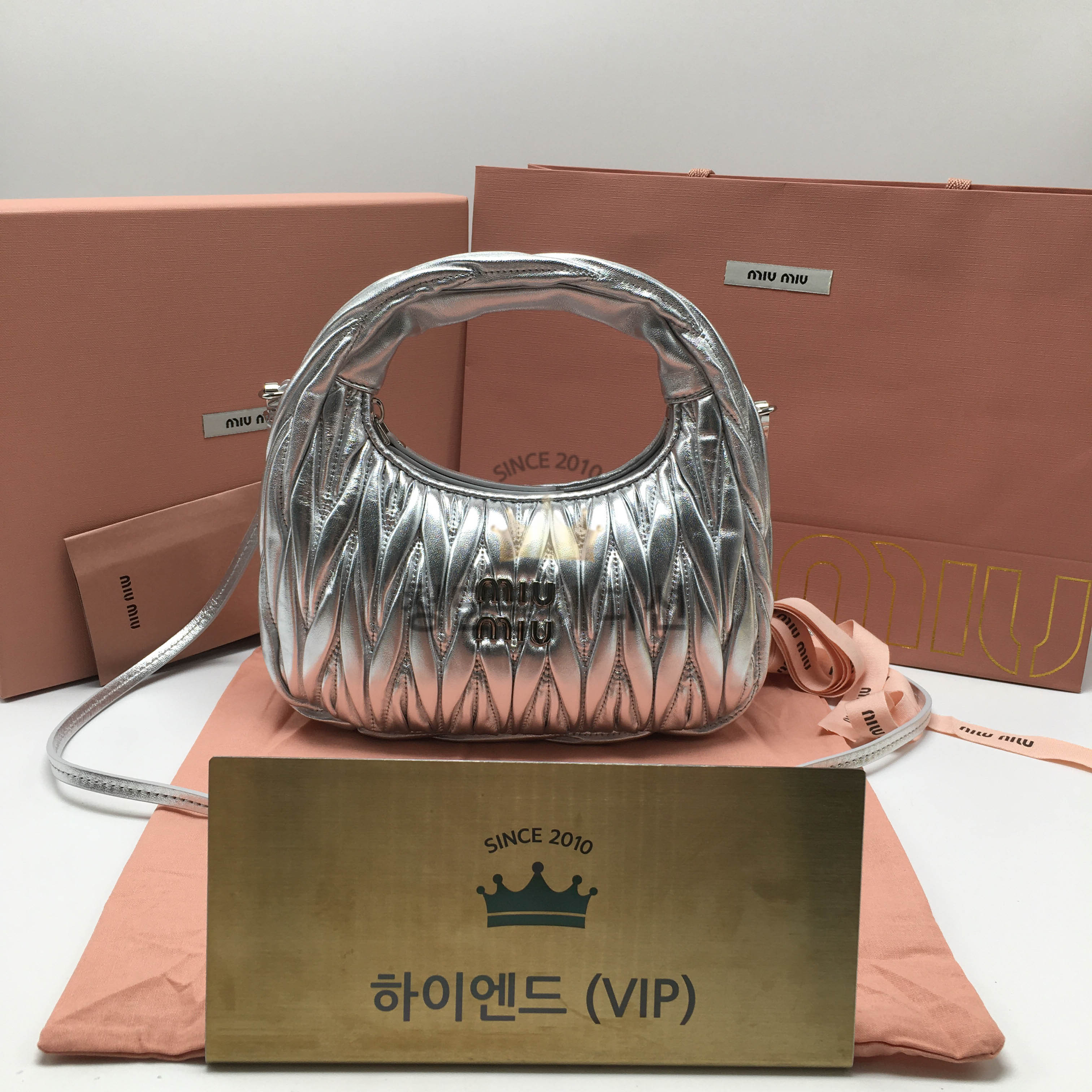 미우미우 MIU MIU 완더 마테라쎄 호보백 스몰