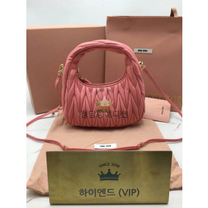 미우미우 MIU MIU 완더 마테라쎄 호보백 스몰