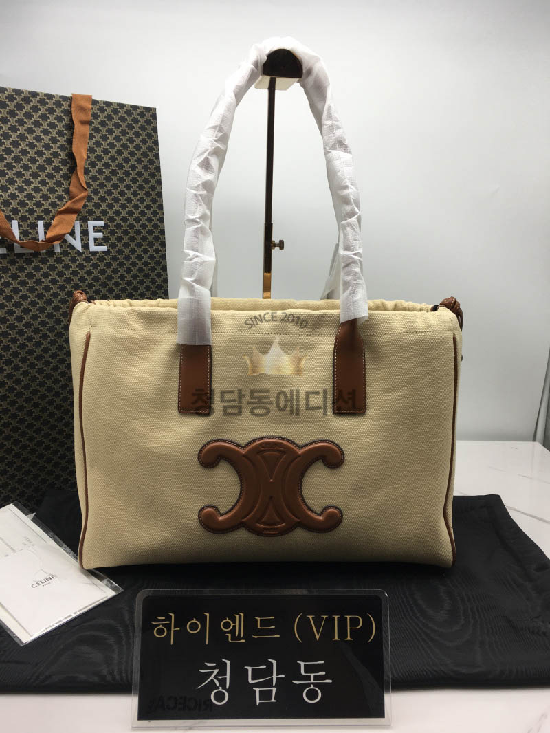 셀린느 트리오페 퀴르 드로스트링 토트백