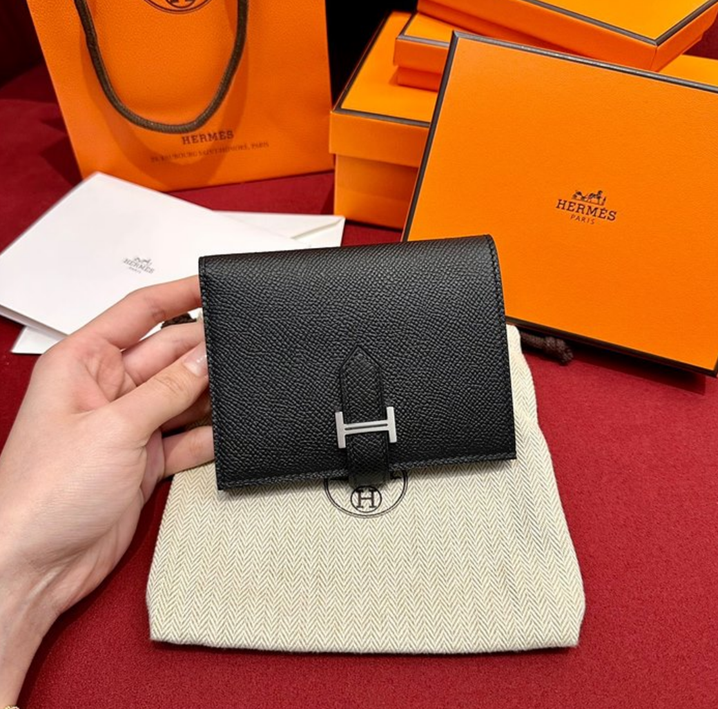 에르메스 베안 컴팩트 앱송 반지갑 올수공