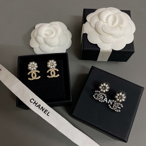 샤넬 이어링 (2COLOR)
