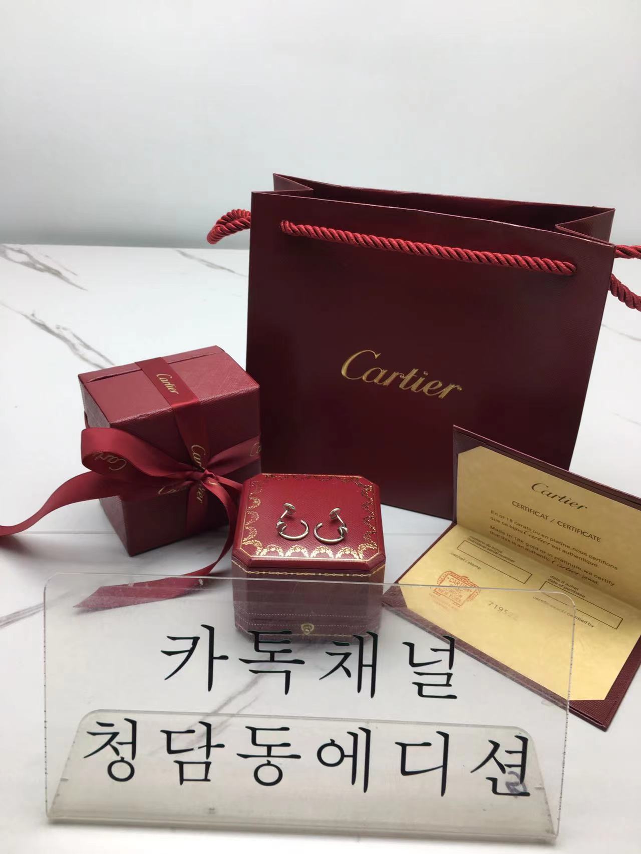 까르띠에 앵끌루 이어링 (V-gold소재) (3COLOR)