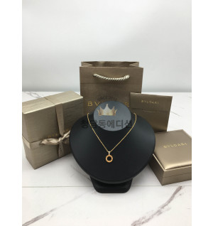 불가리 네크리스 (컬러 블랙 화이트, 레드 화이트) (V-gold소재)