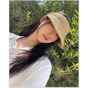 헬렌카민스키 메데아 (4COLOR)