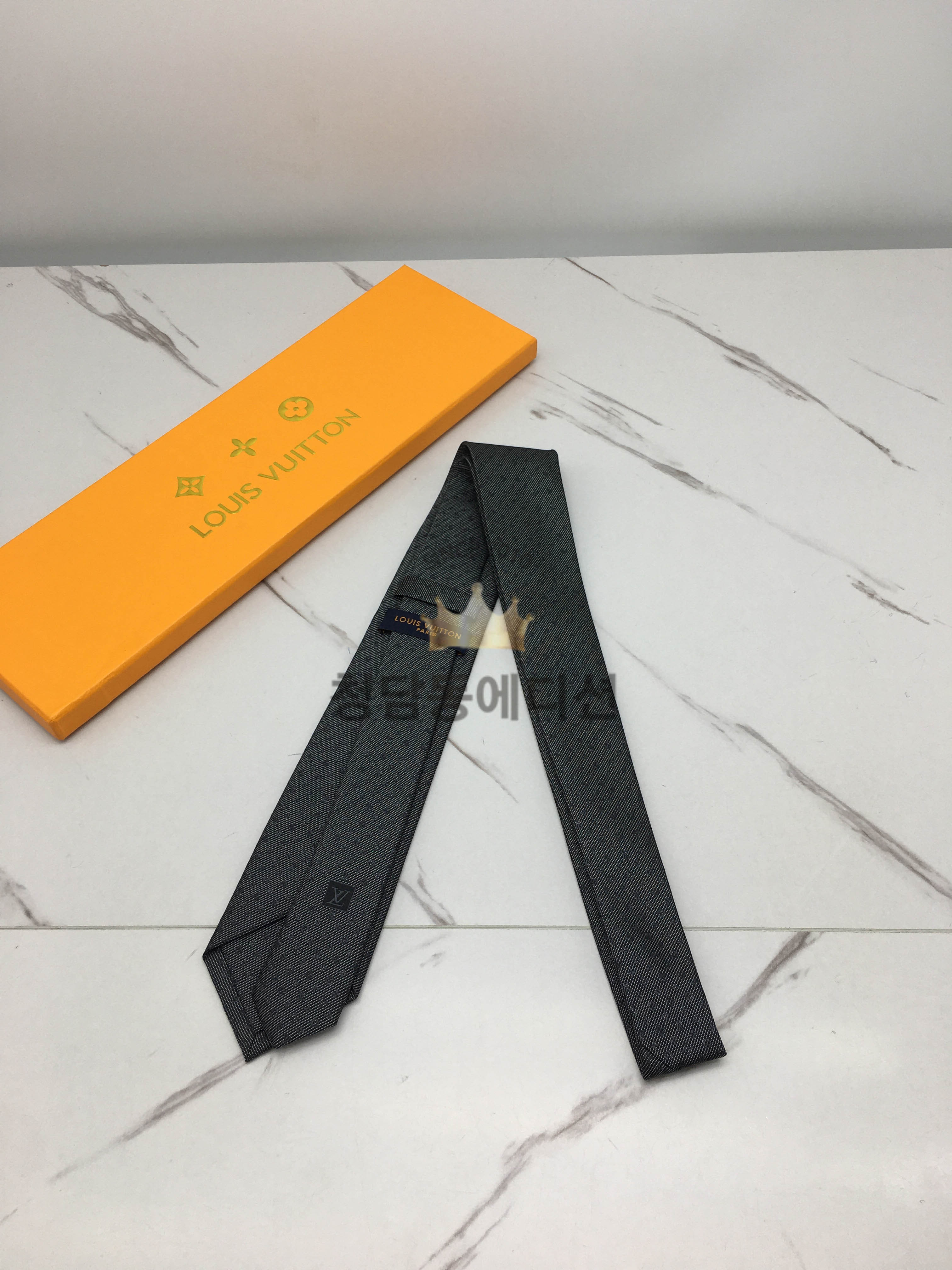 루이비통 넥타이