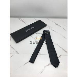 프라다 넥타이