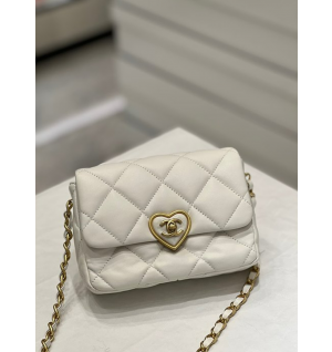 샤넬 22S 하트 CC로고 플랩백 미니