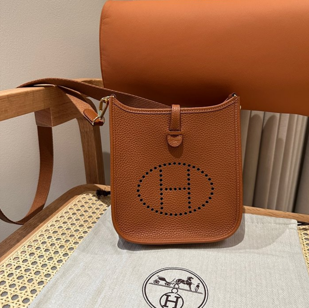 에르메스 에블린 미니 올수공 (컬러 골드)