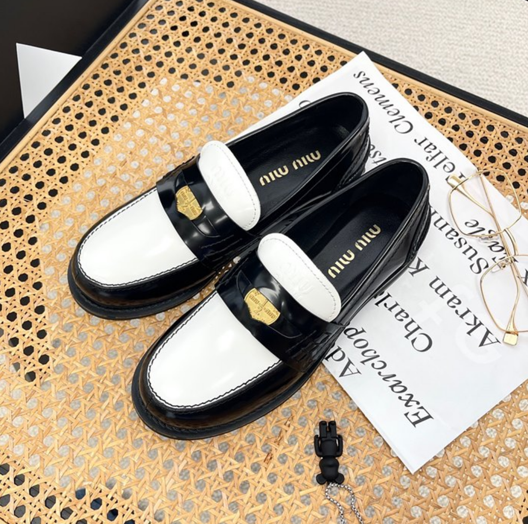 미우미우 miu miu 페니 로퍼