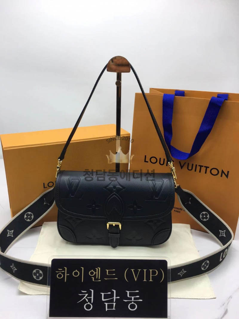 루이비통 LV 다이앤 M46386 (컬러 블랙, 화이트)