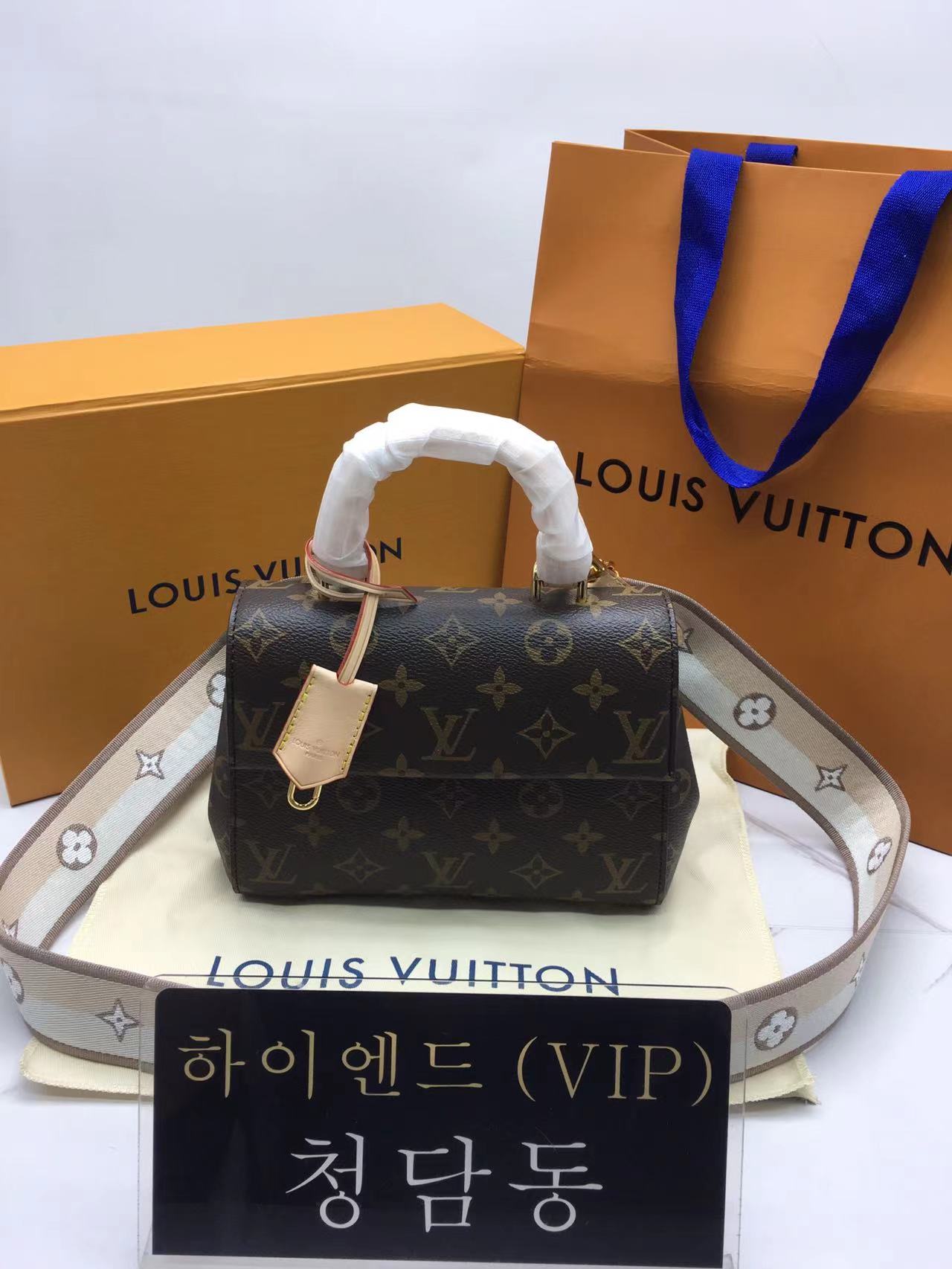 루이비통 LV 클루니 미니 / BB