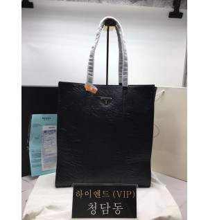 프라다 스몰 나파 가죽 토트백 1BG459