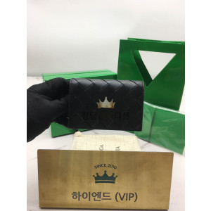 보테가베네타 인트레치아토 명함 케이스 605720