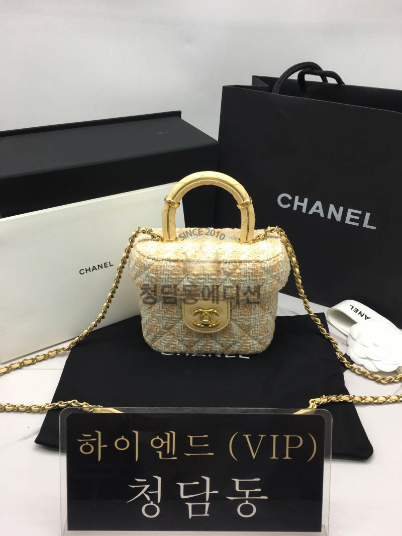 샤넬 23SS 트위드 스몰 코스메틱 케이스 AS3973