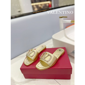 발렌티노 vltn v logo 슬라이드