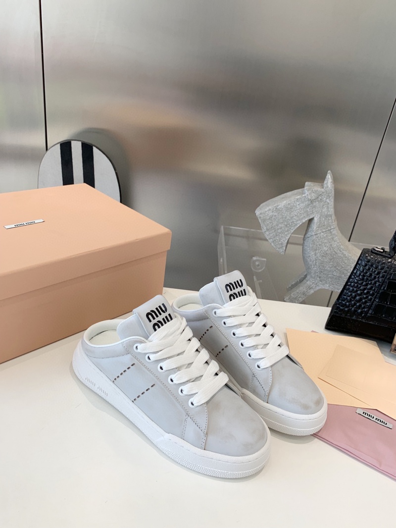 미우미우 스니커즈