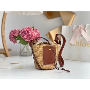 끌로에 라탄 우디 바스켓백