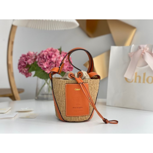 끌로에 라탄 우디 바스켓백