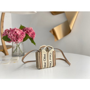 끌로에 우디백 나노