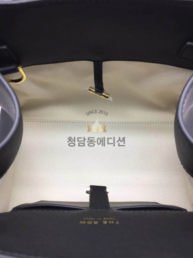 더 로우 N/S 마고 10 백 카프스킨 골드