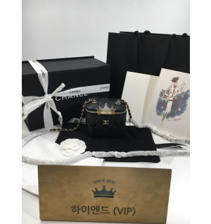 샤넬 베니티 미니 백 (캐비어)