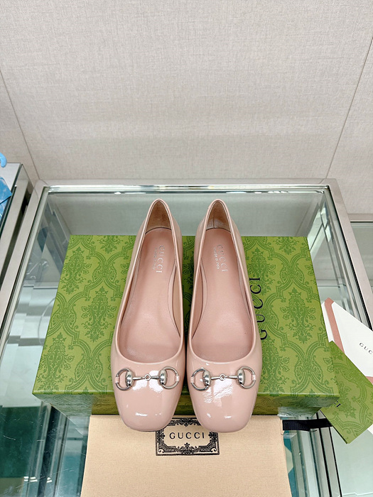 구찌 23ss 플랫 슈즈