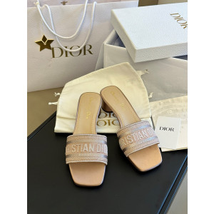 디올 23ss 디웨이 뮬 힐