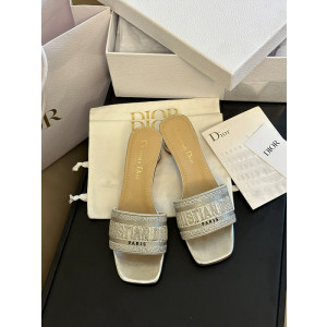 디올 23ss 디웨이 뮬 힐