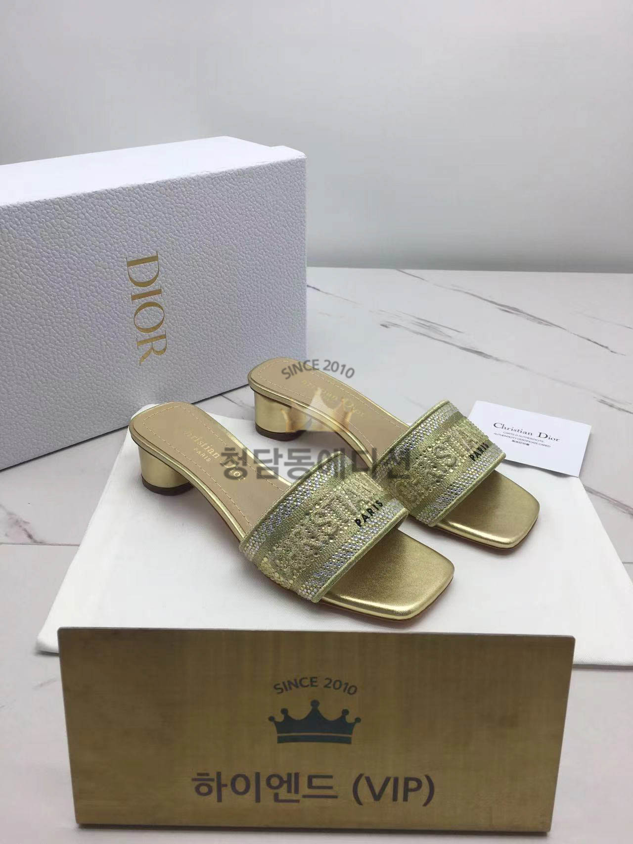 디올 23ss 디웨이 뮬 힐