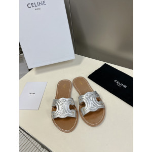 셀린느 트리오페 슬리퍼