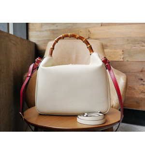 구찌 다이애나 숄더백 미디움 746124