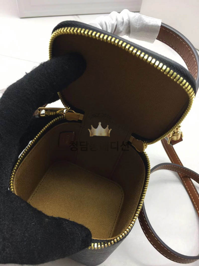 셀린느 트리오페 캔버스 미니 베니티 케이스