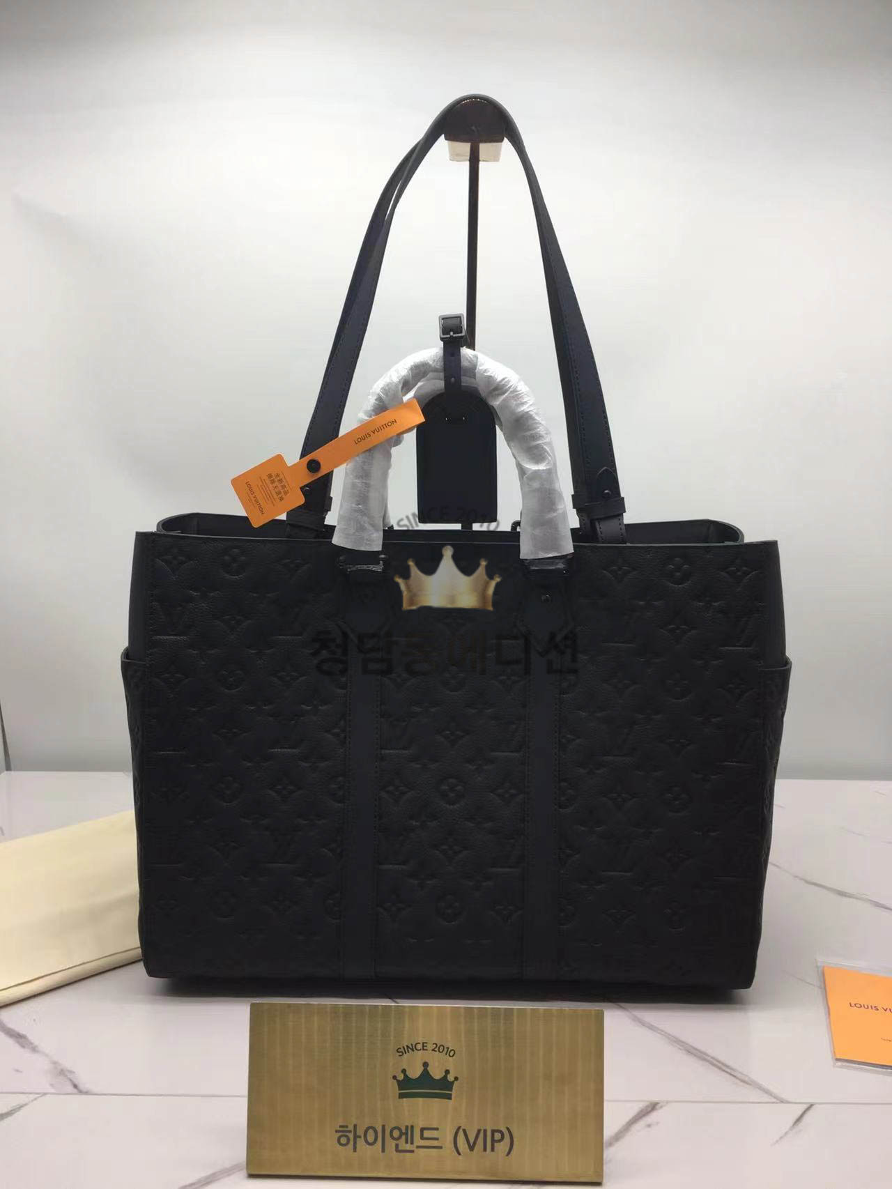 루이비통 삭플라 24H M21865