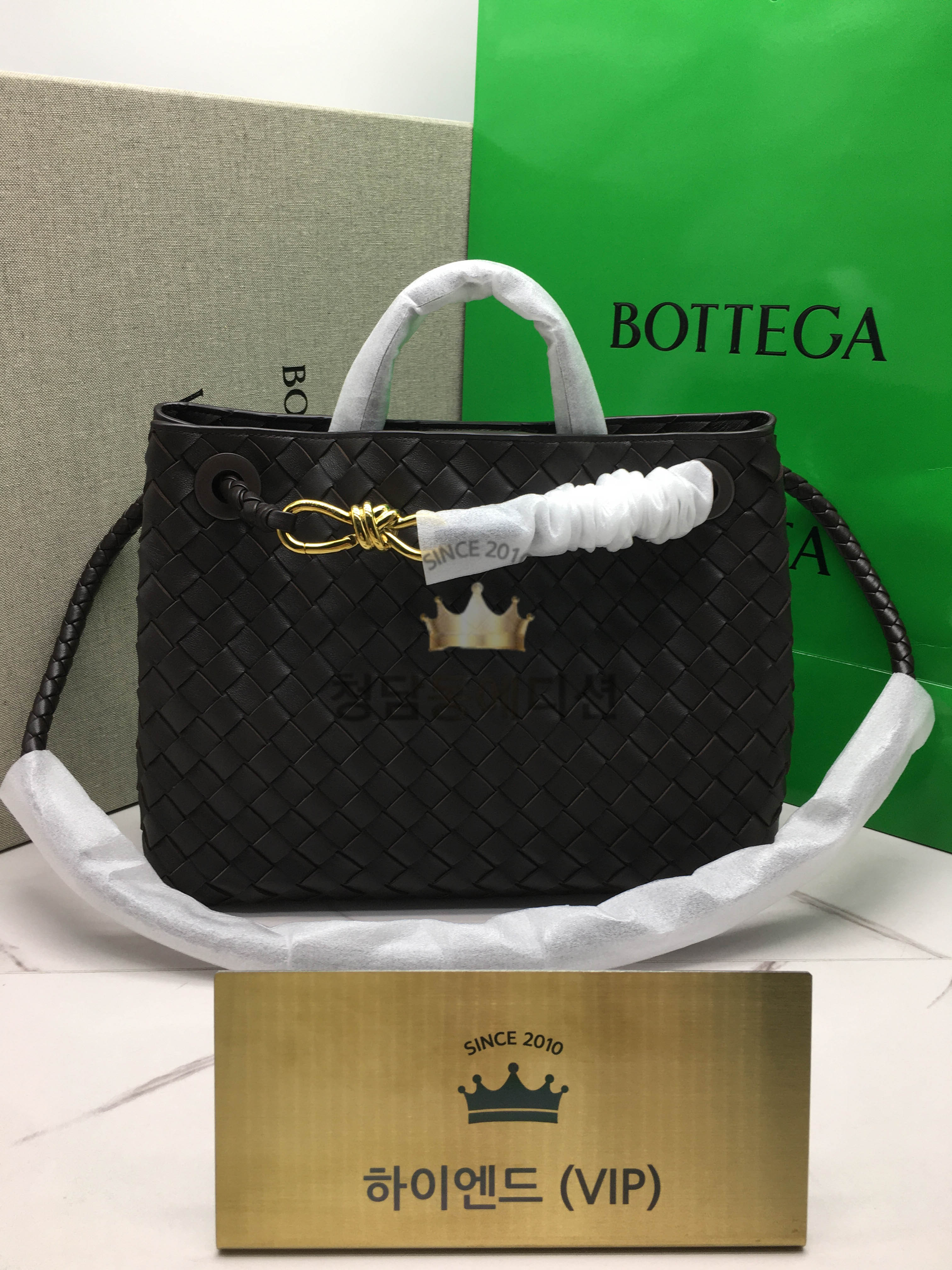 보테가베네타 안디아모 미디움 743572 (폰단트색상)