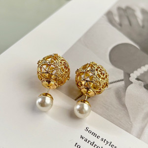 디올 dior 귀걸이