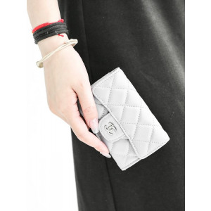 샤넬 클래식 캐비어 카드지갑 (ZP 비교사진 有)