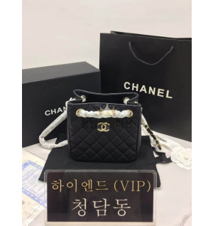 샤넬 클래식 미니 버킷백 캐비어 블랙 AS3176
